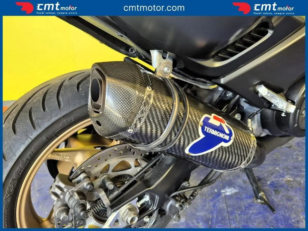 Yamaha T-Max 530 Iron Max ABS (2014 - 17) (14)