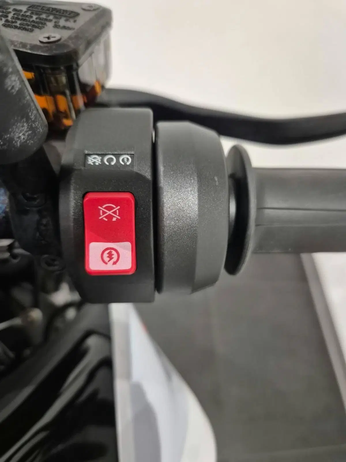 KTM 790 Duke L (2025 - 26) (19)