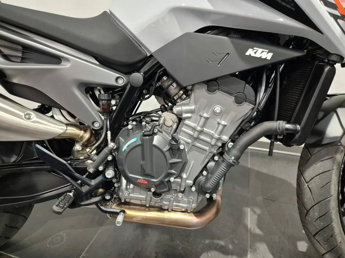 KTM 790 Duke L (2025 - 26) (13)