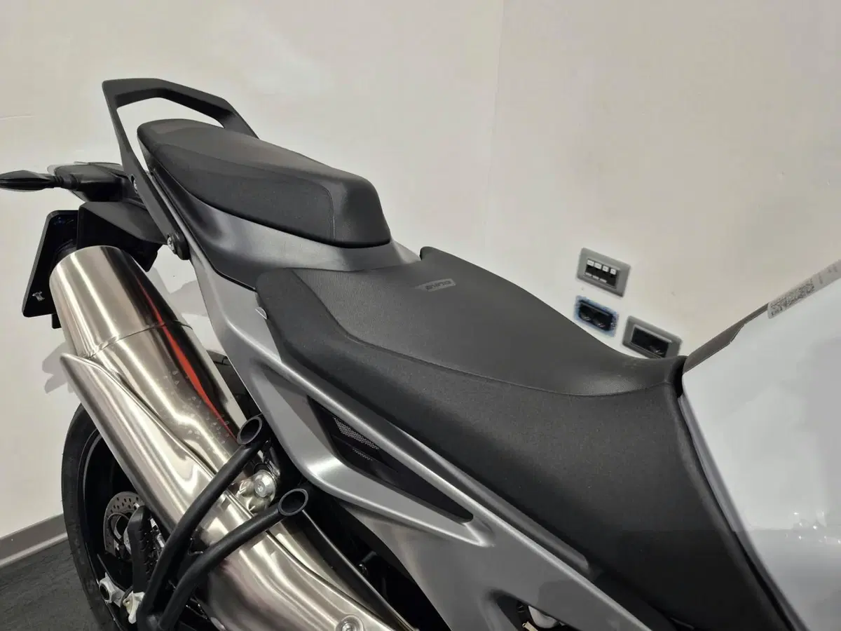 KTM 790 Duke L (2025 - 26) (15)