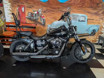 Harley-Davidson 1584 Street Bob (2008 - 15) - FXDB usata