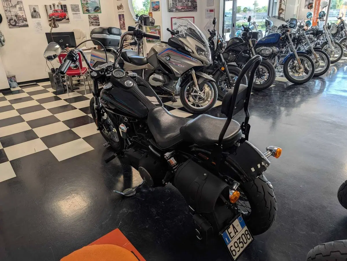 Harley-Davidson 1584 Street Bob (2008 - 15) - FXDB (7)