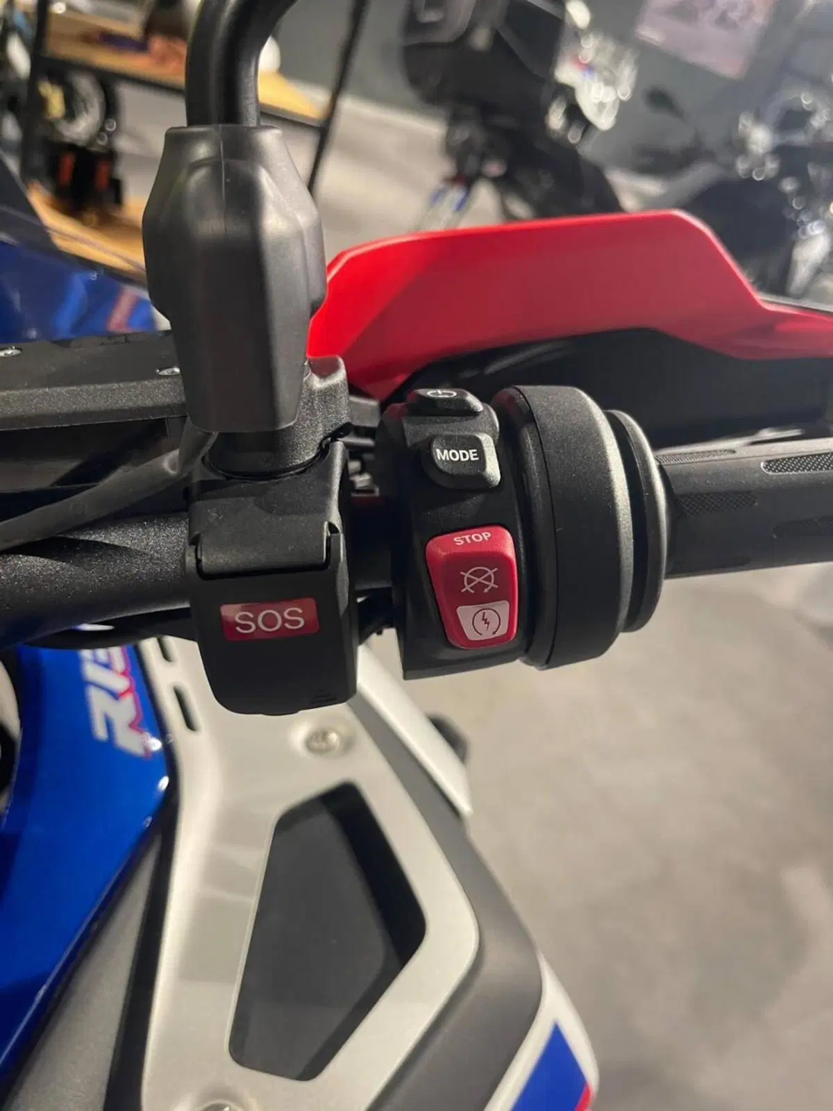 Bmw R 1300 GS Adventure Trophy (2025 - 26) (7)