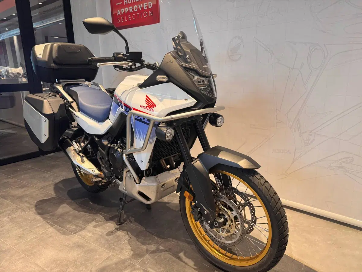 Honda Transalp XL750 Travel Edition (2023 - 24) (3)