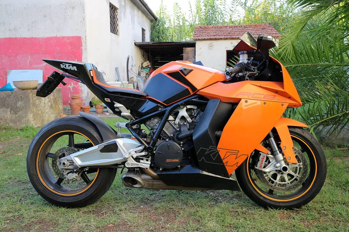 KTM 1190 RC8 (2008 - 09) (5)