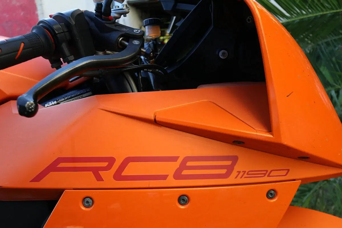 KTM 1190 RC8 (2008 - 09) (10)