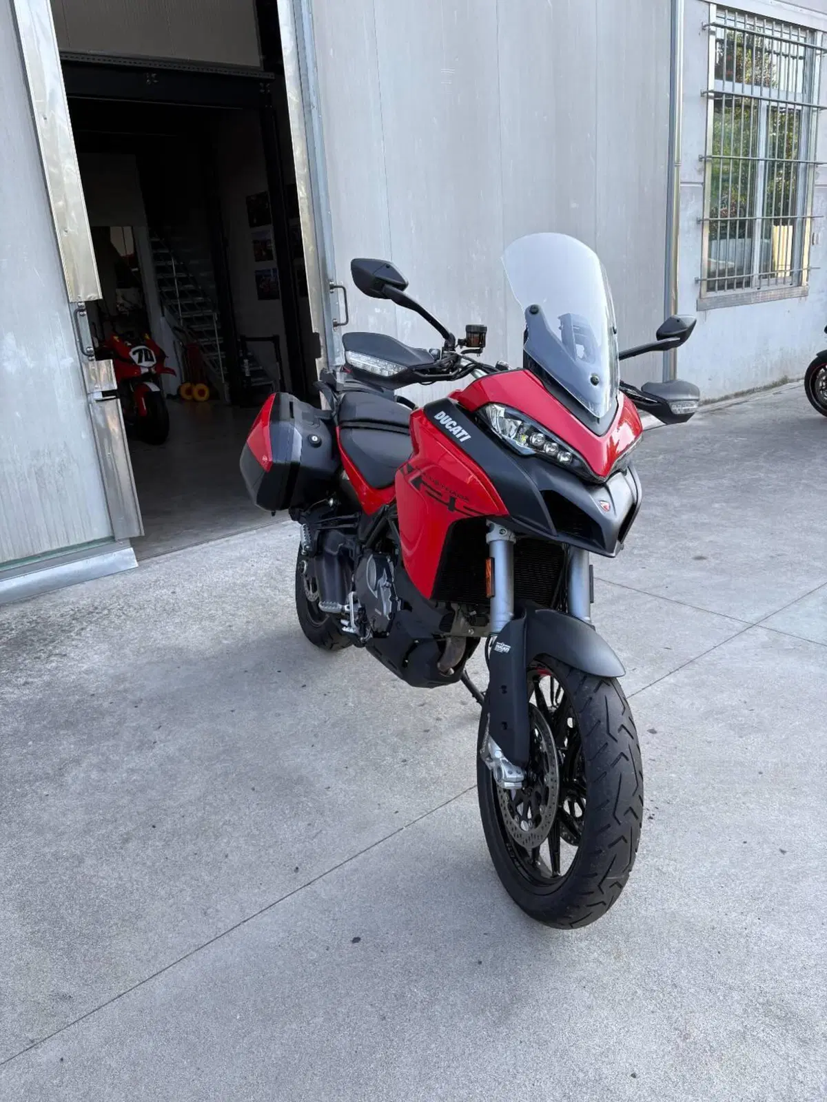 Ducati Multistrada V2 S (2022 - 24) (2)