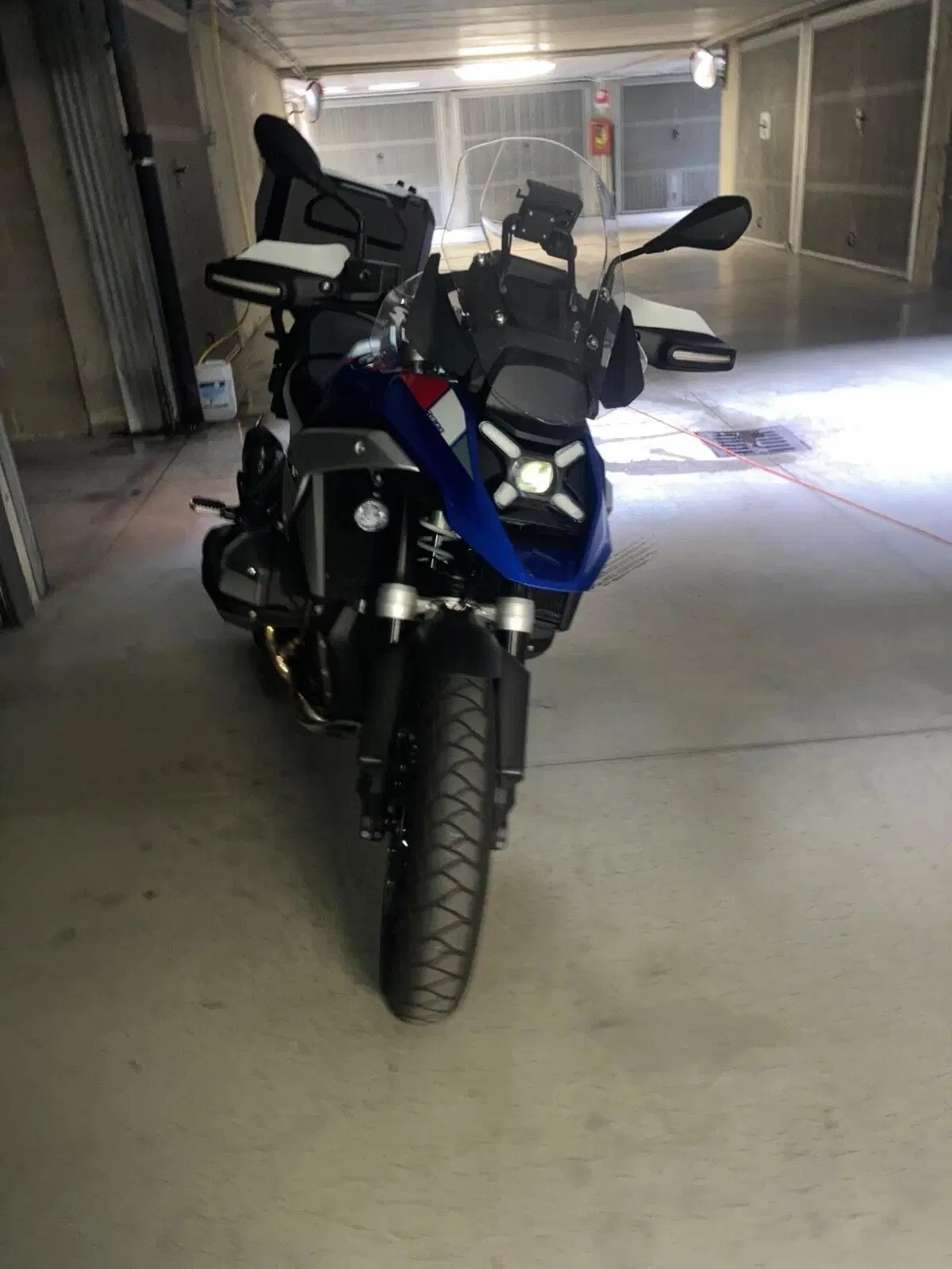 Bmw R 1300 GS Trophy (2023 - 26) (3)