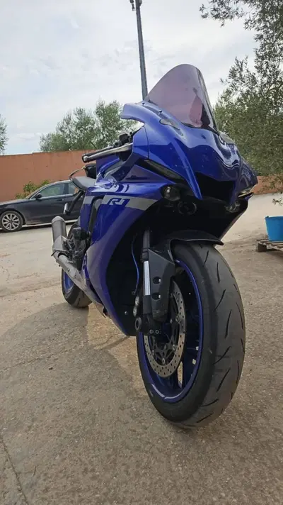Yamaha YZF R1 (2020 - 25) usata