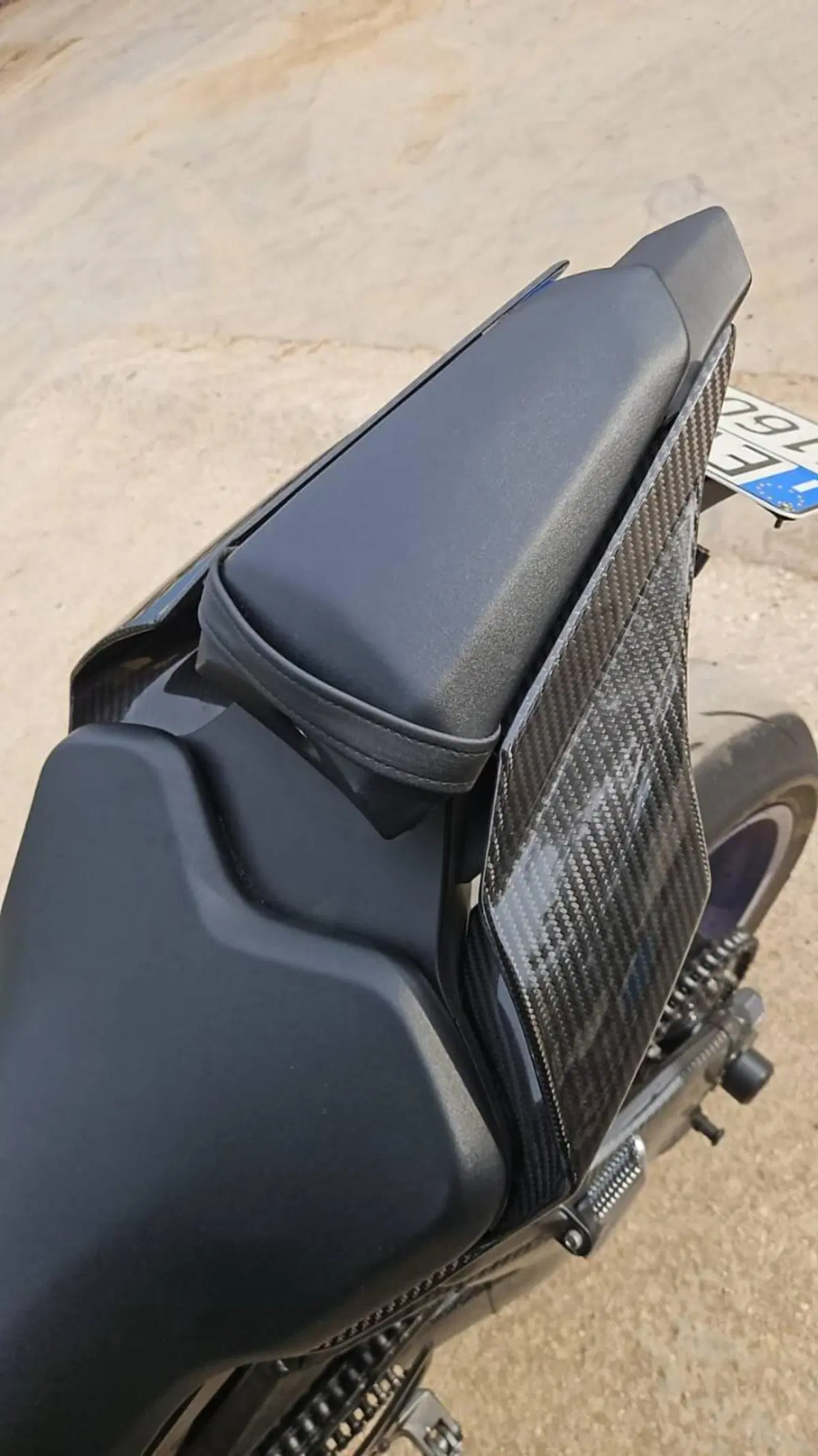 Yamaha YZF R1 (2020 - 25) (2)