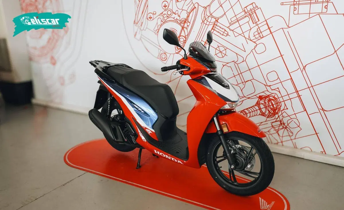 Honda SH 125 HRC Limited Edition (2026) (2)
