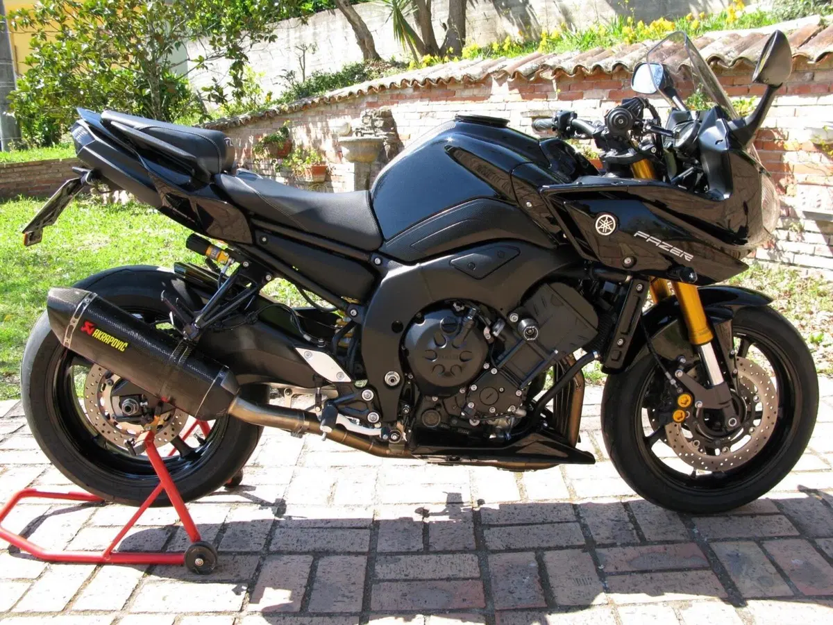 Yamaha Fazer 8 ABS (2012 - 16) (2)