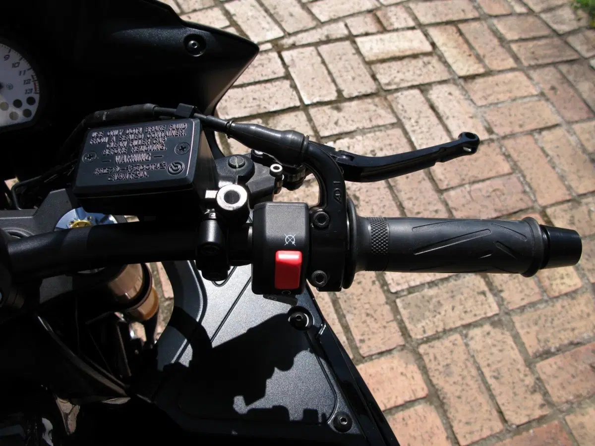 Yamaha Fazer 8 ABS (2012 - 16) (12)