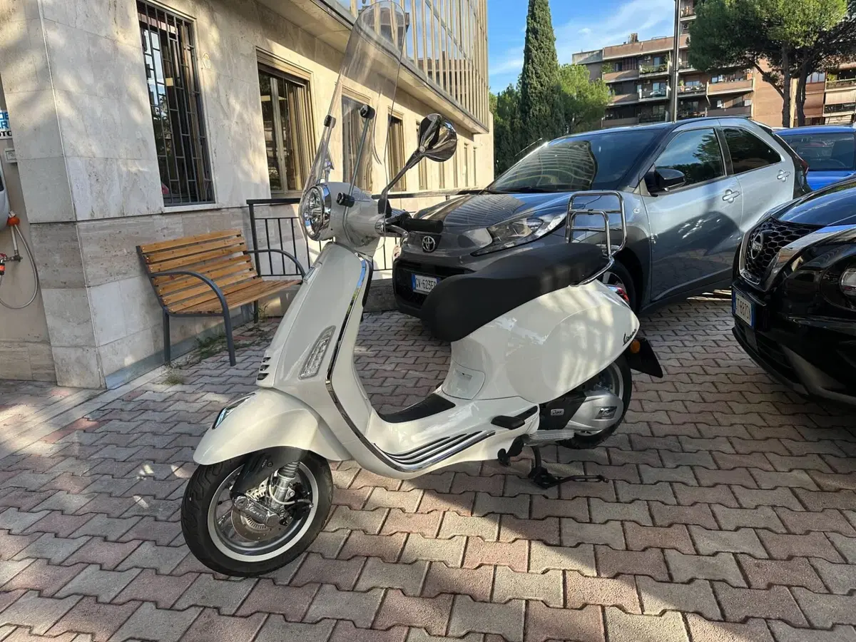 Vespa Primavera 150 (2024 - 25) (3)