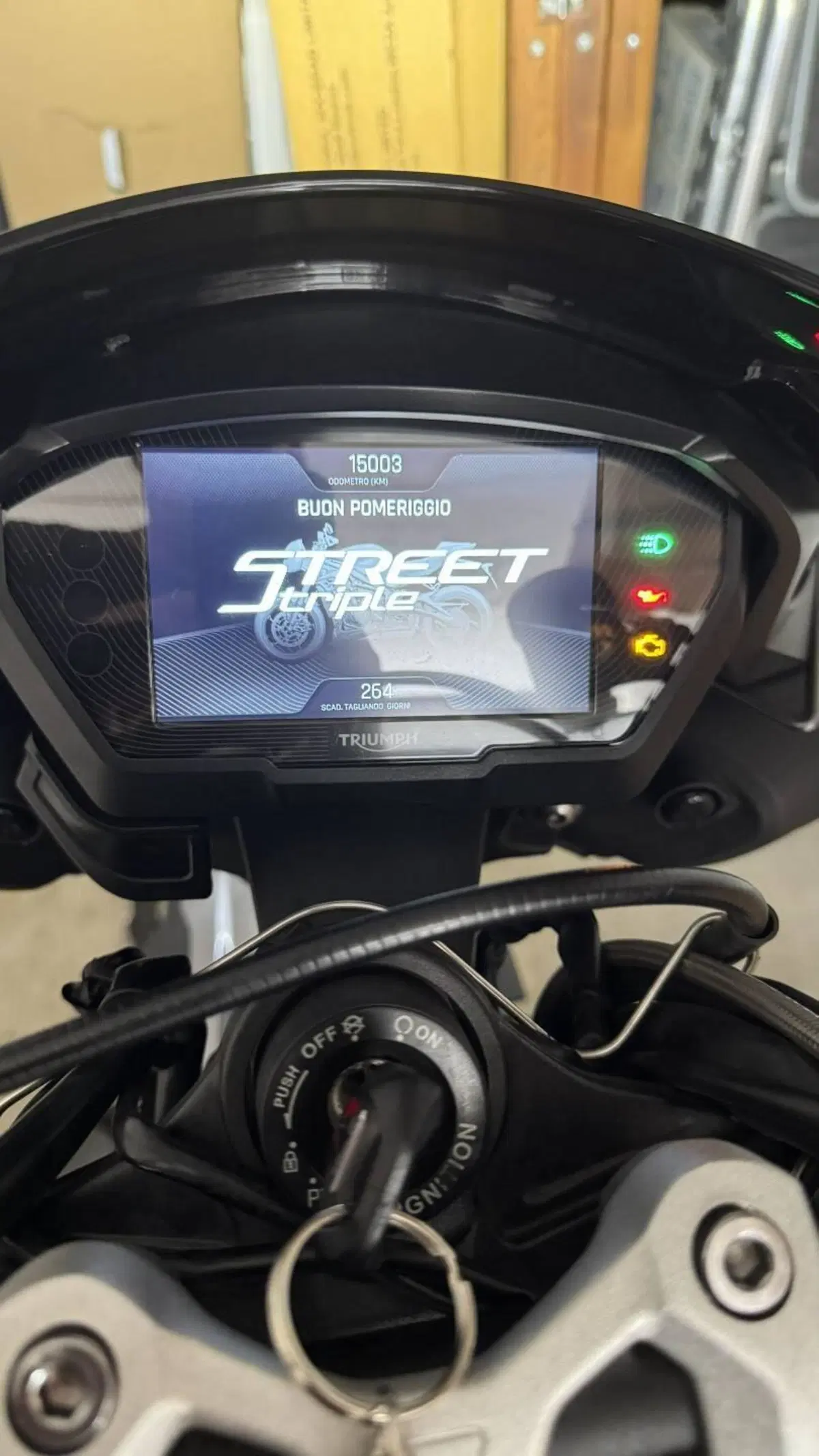 Triumph Street Triple RS (2020 - 22) (6)