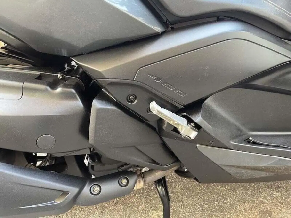 Yamaha X-Max 400 ABS (2017 - 20) (6)