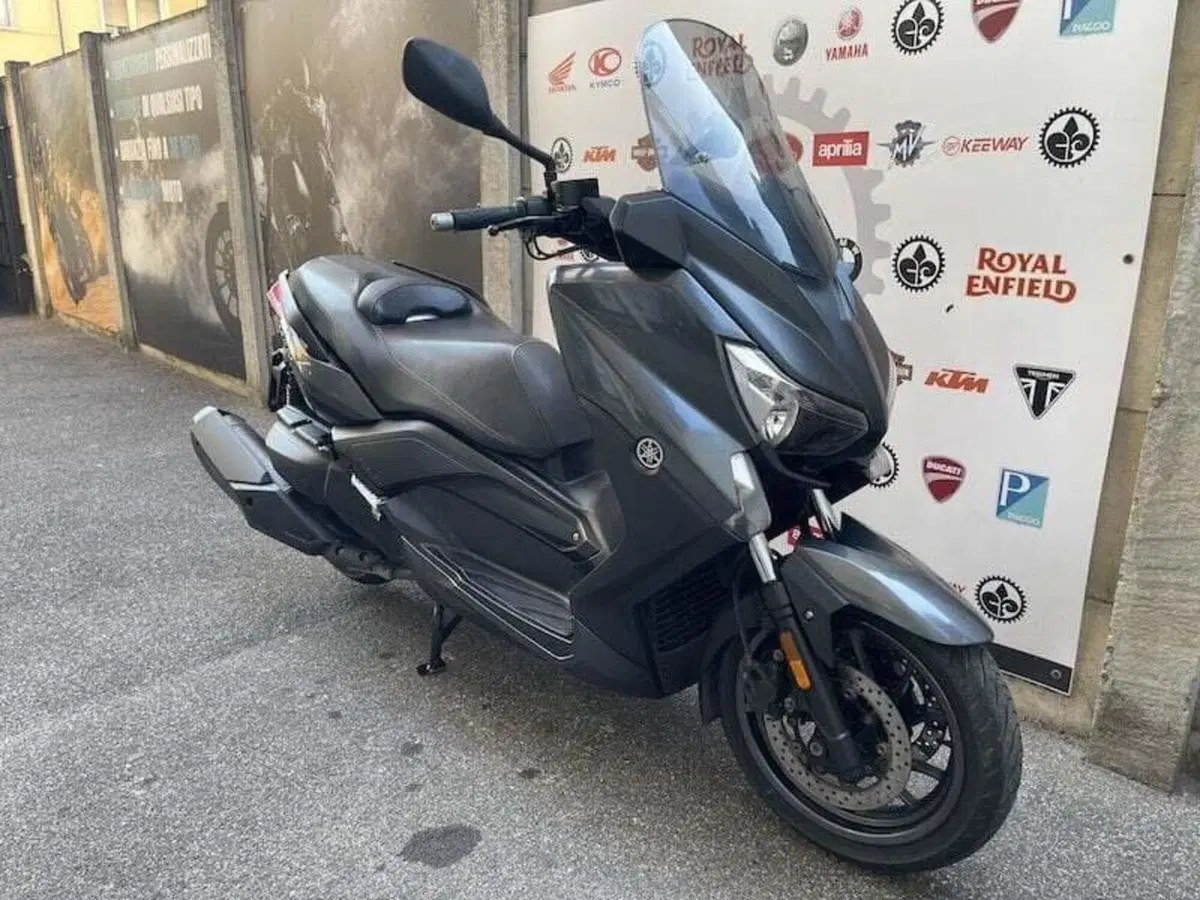 Yamaha X-Max 400 ABS (2017 - 20) (14)