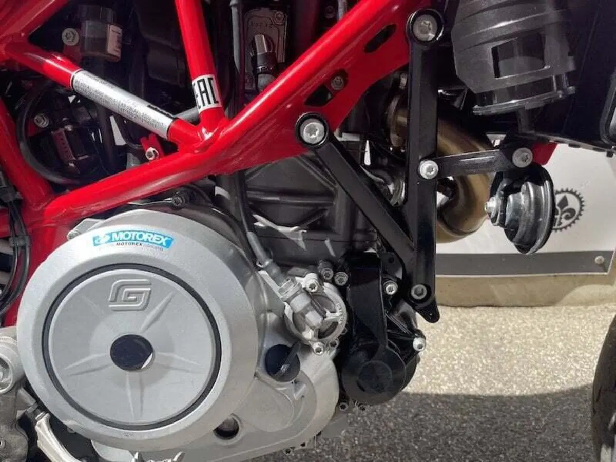 GASGAS SM 700 (2022 - 26) (10)