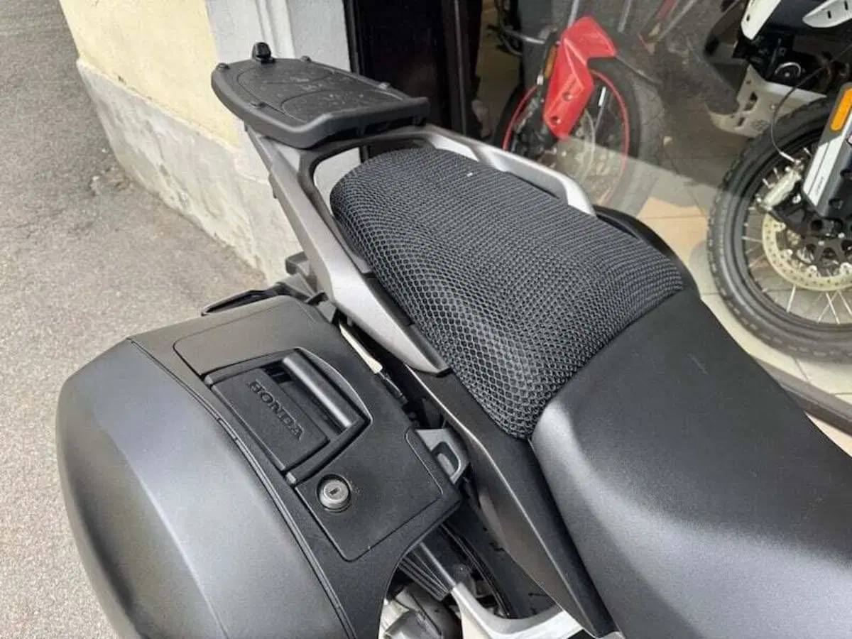 Honda Crossrunner Travel Edition ABS (2015 - 18) (5)
