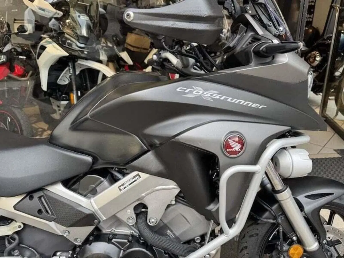 Honda Crossrunner Travel Edition ABS (2015 - 18) (8)