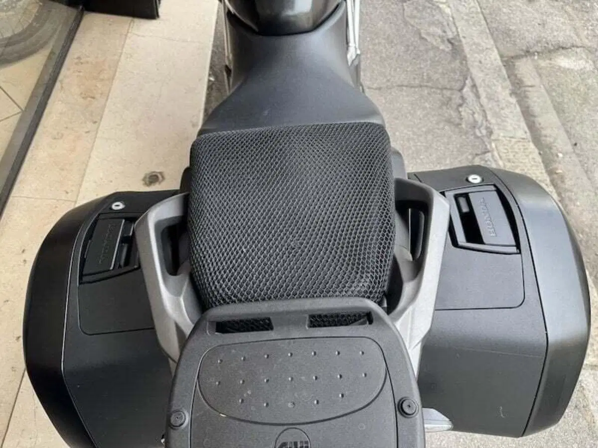 Honda Crossrunner Travel Edition ABS (2015 - 18) (15)
