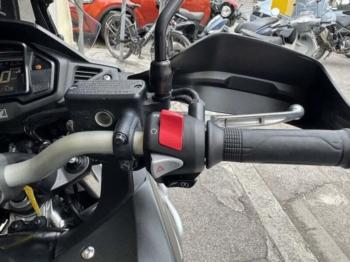 Honda Crossrunner Travel Edition ABS (2015 - 18) (20)