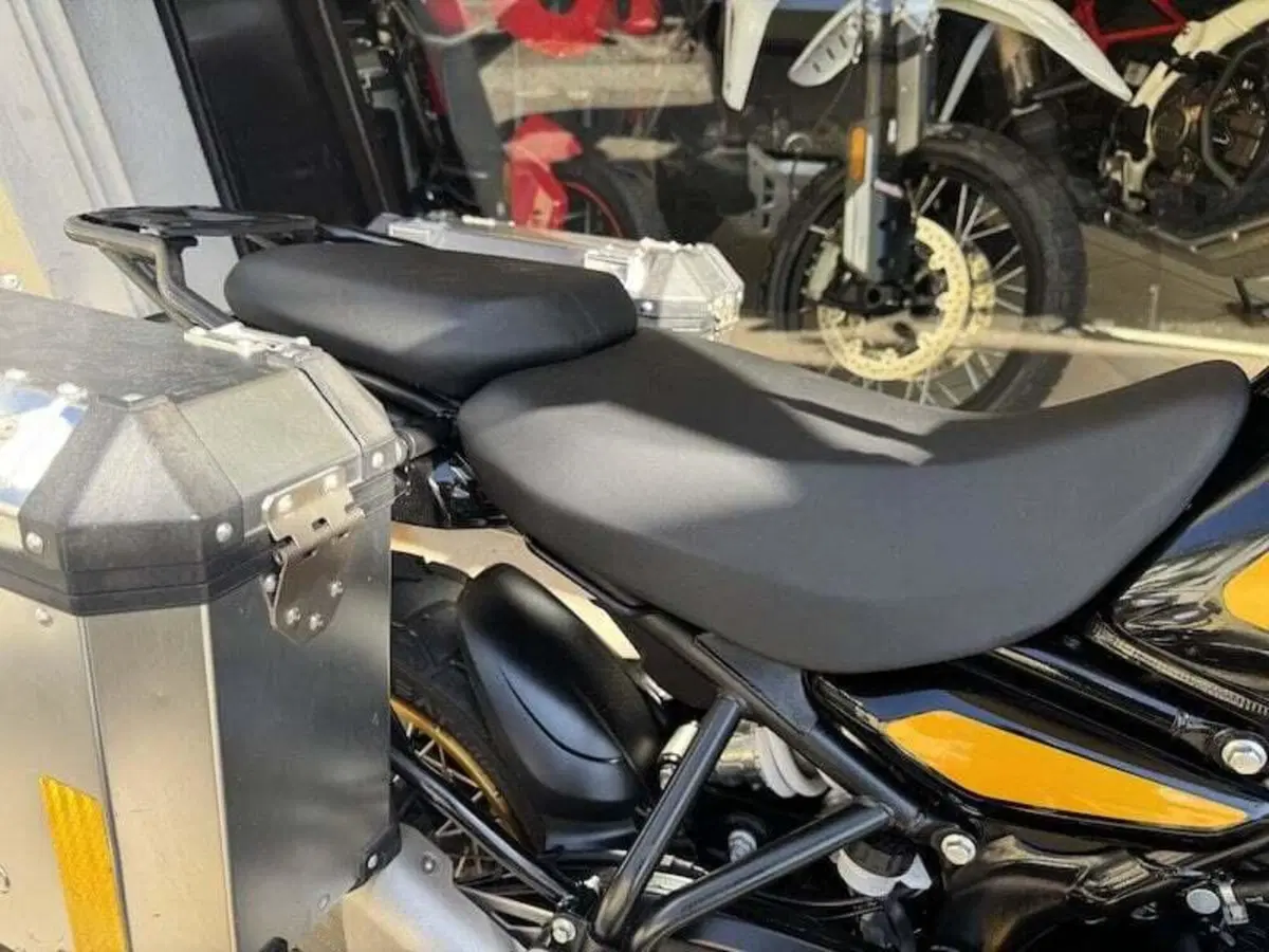 Royal Enfield Himalayan 450 (2024 - 26) (6)