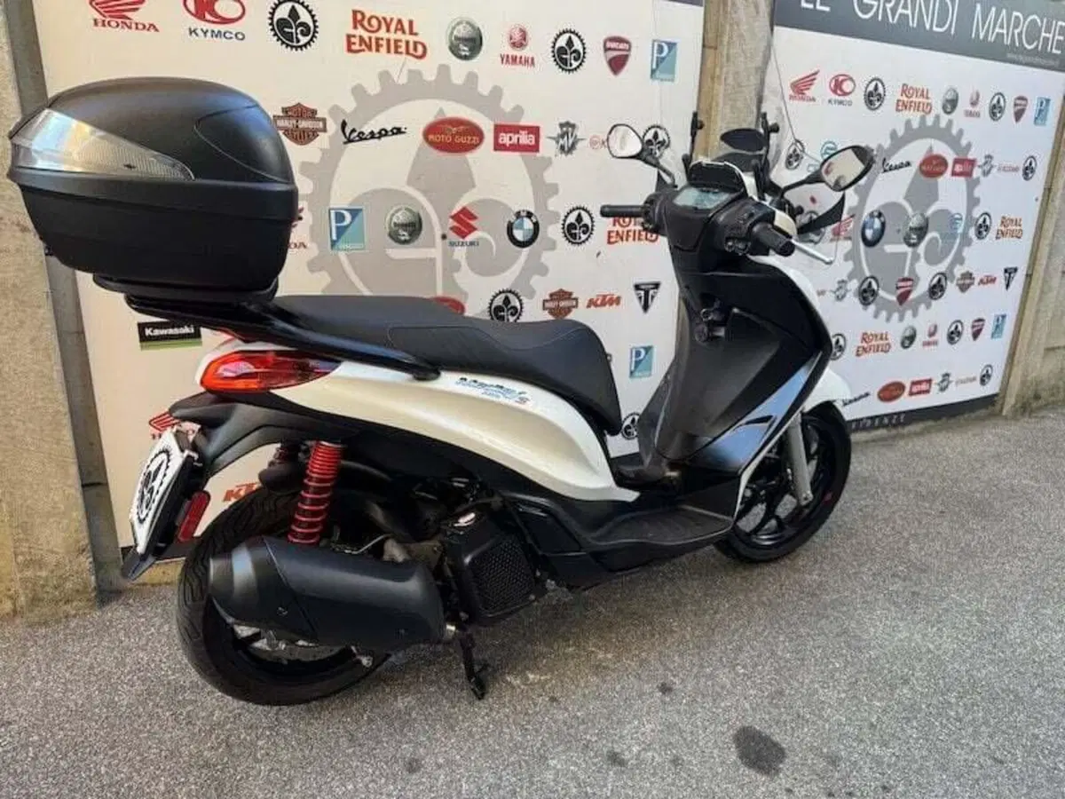 Piaggio Medley 150 S ABS (2021 - 25) (13)