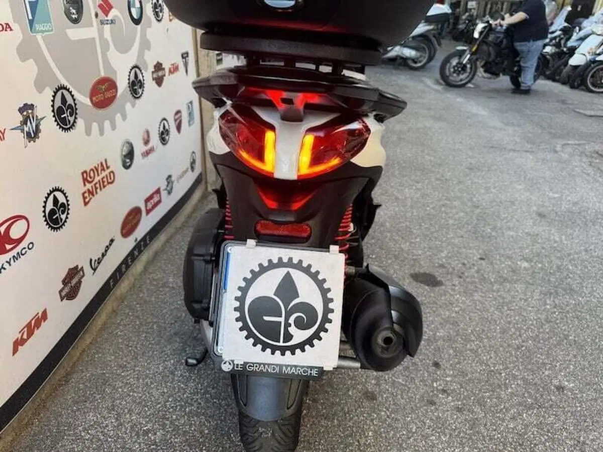 Piaggio Medley 150 S ABS (2021 - 25) (14)