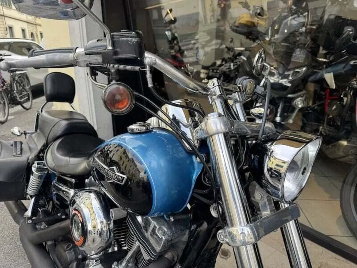 Harley-Davidson 1584 Super Glide Custom (2008 - 13) - FXDC (9)
