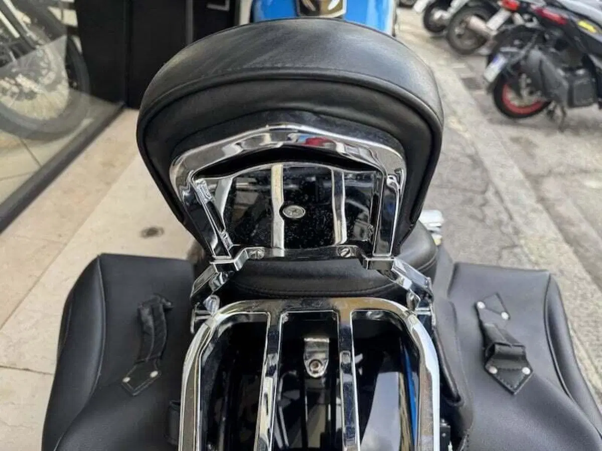 Harley-Davidson 1584 Super Glide Custom (2008 - 13) - FXDC (14)