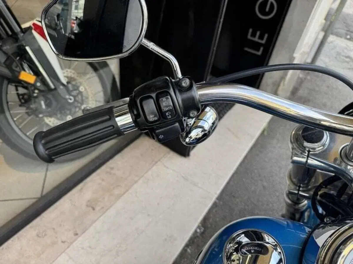 Harley-Davidson 1584 Super Glide Custom (2008 - 13) - FXDC (19)