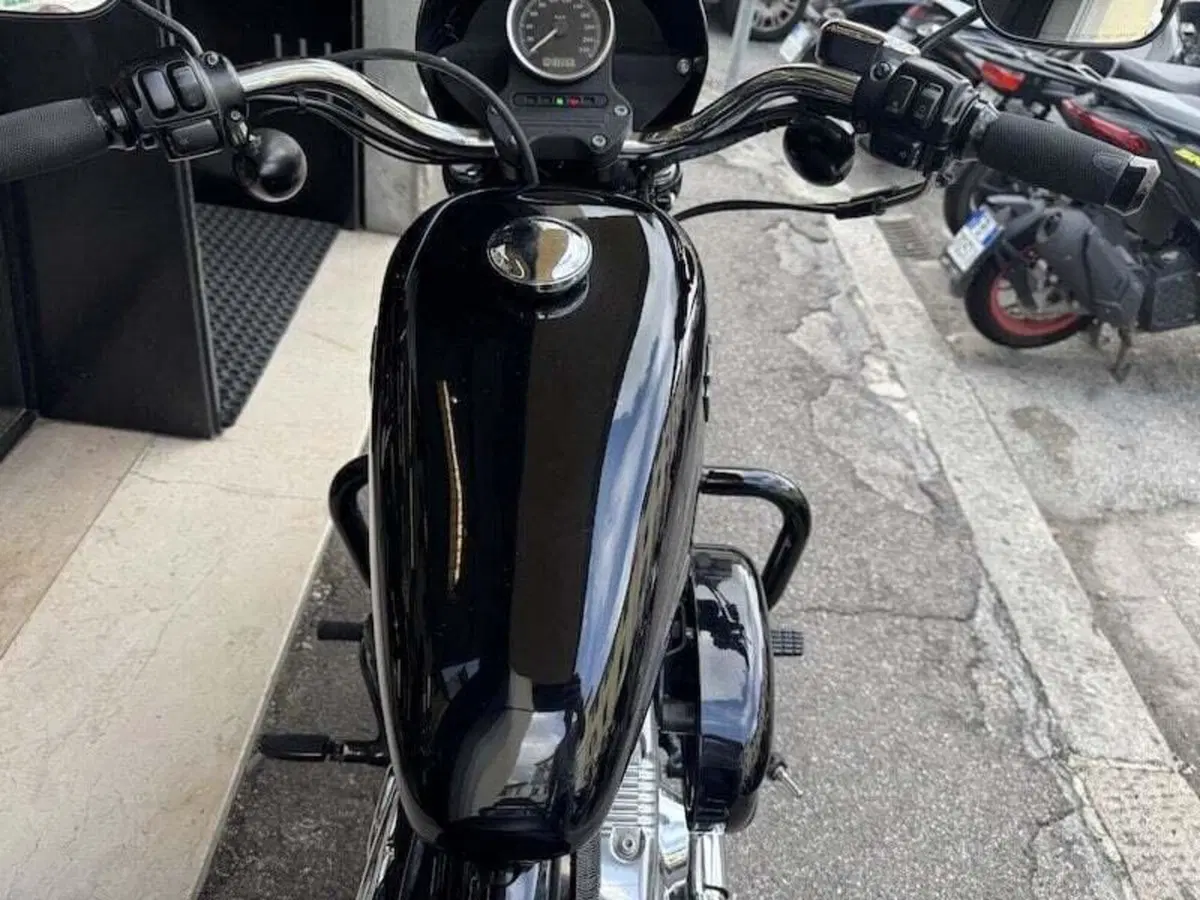 Harley-Davidson XL 1200N Nightster (2008 - 12) (18)