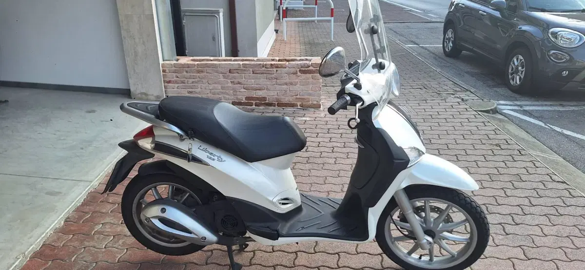 Piaggio Liberty 125 4T (2003 - 13) (2)