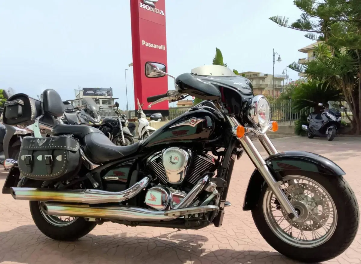 Kawasaki Vulcan VN 900 Classic (2006 - 10) (3)