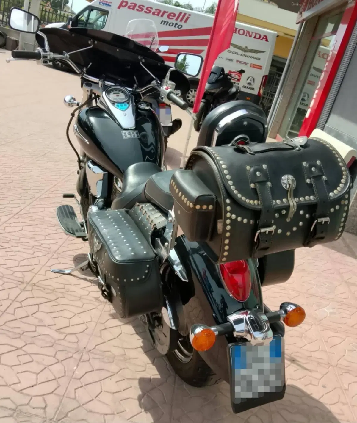 Kawasaki Vulcan VN 900 Classic (2006 - 10) (5)