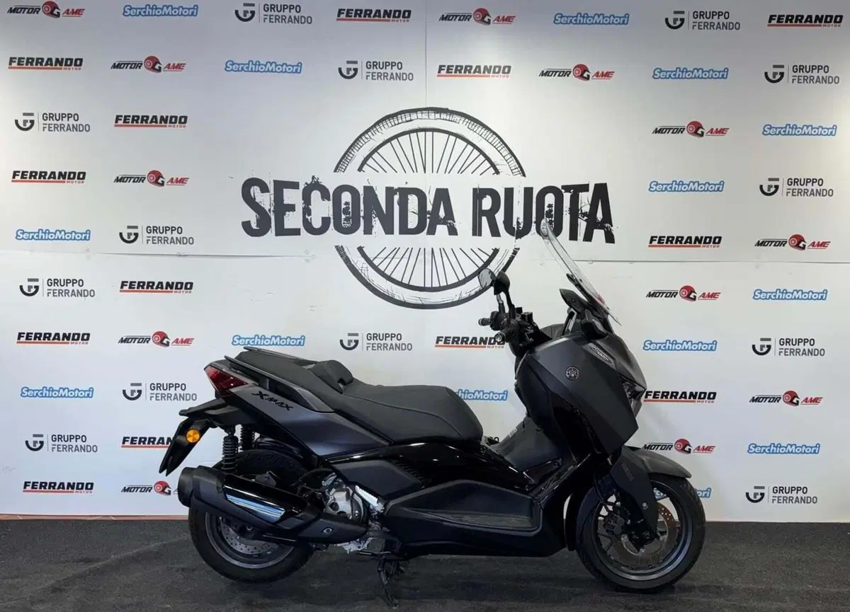 Yamaha X-Max 300 Tech Max (2025 - 26)