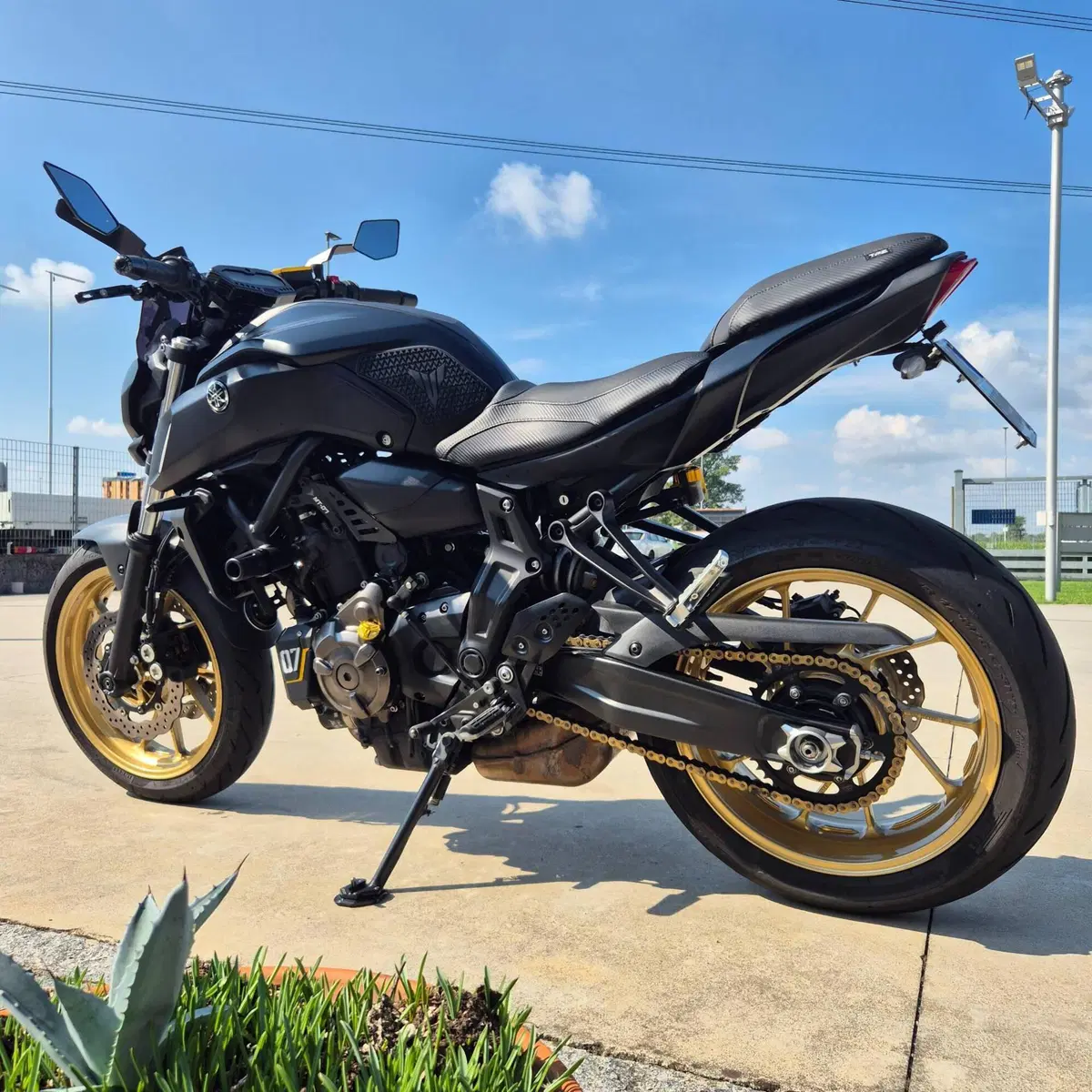Yamaha MT-07 (2018 - 20) (3)