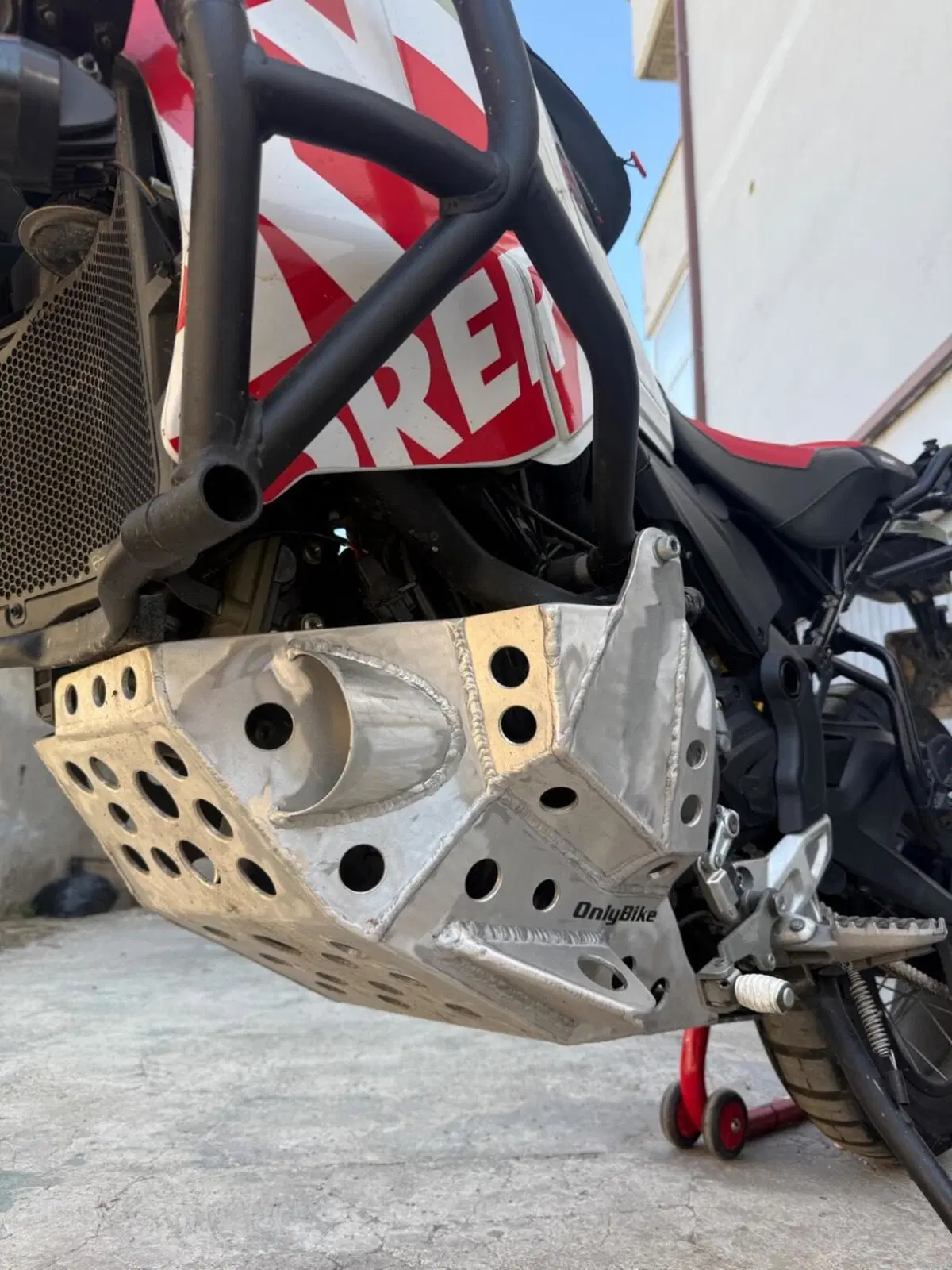 Ducati DesertX (2022 - 25) (4)
