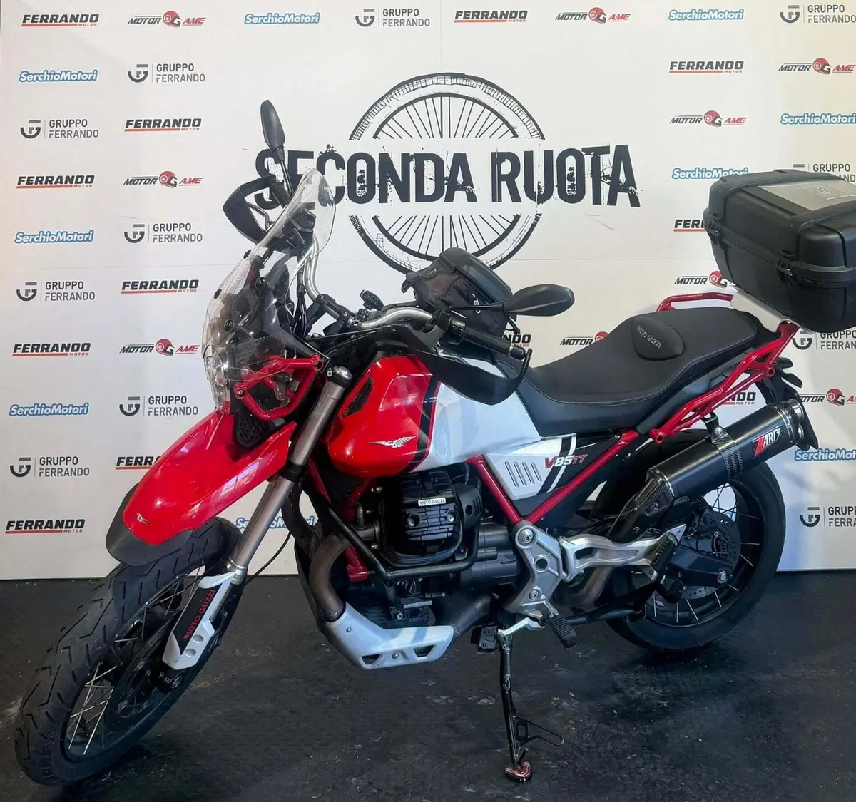 Moto Guzzi V85 TT Evocative Graphics (2021 - 23) (4)