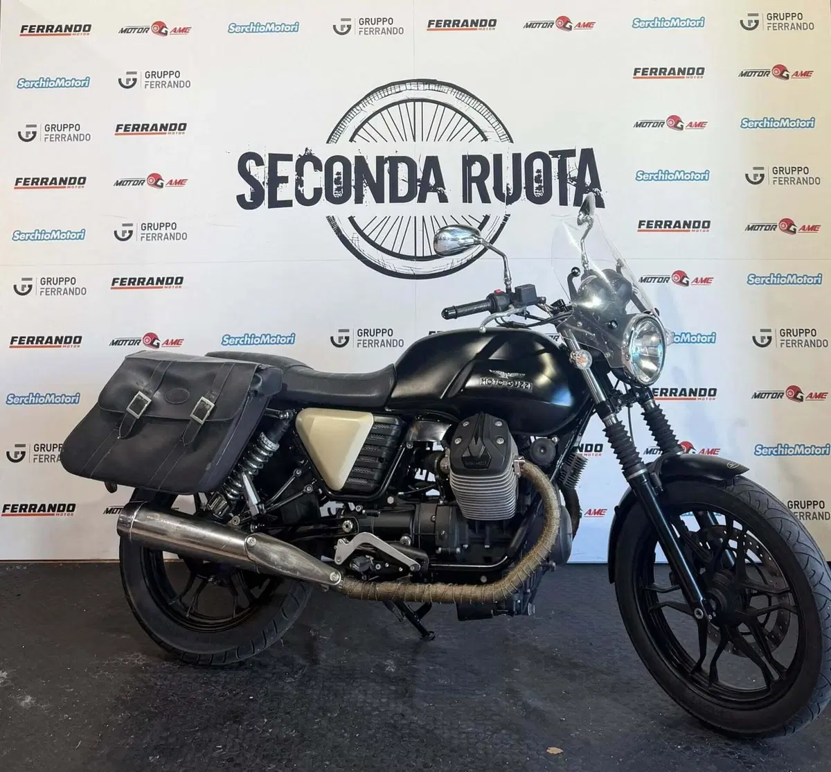 Moto Guzzi V7 Classic (2008 - 12) (3)
