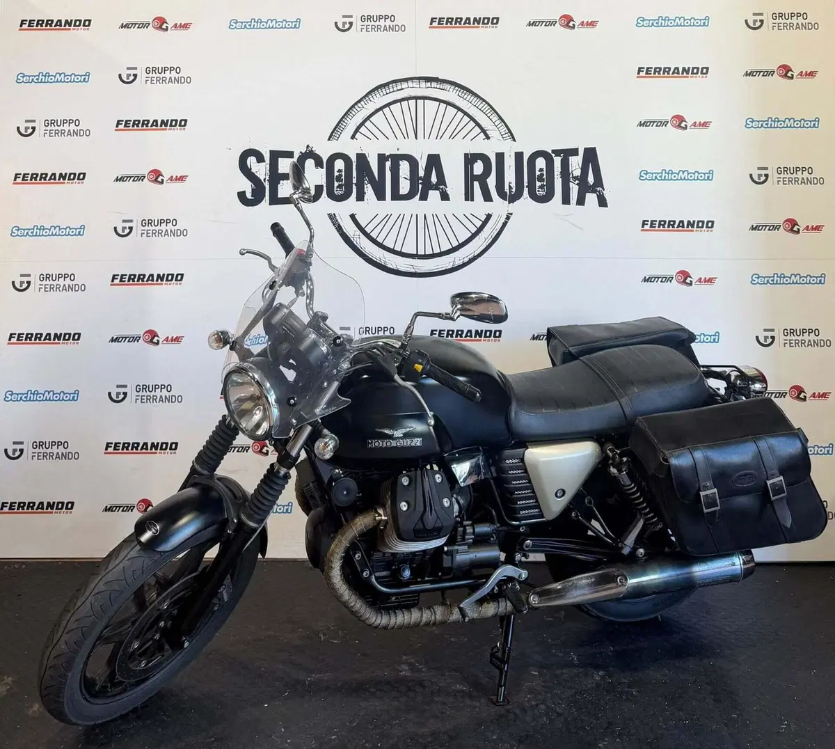 Moto Guzzi V7 Classic (2008 - 12) (4)