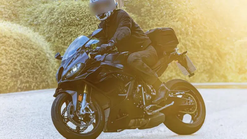 Nuova BMW S 1000 RR