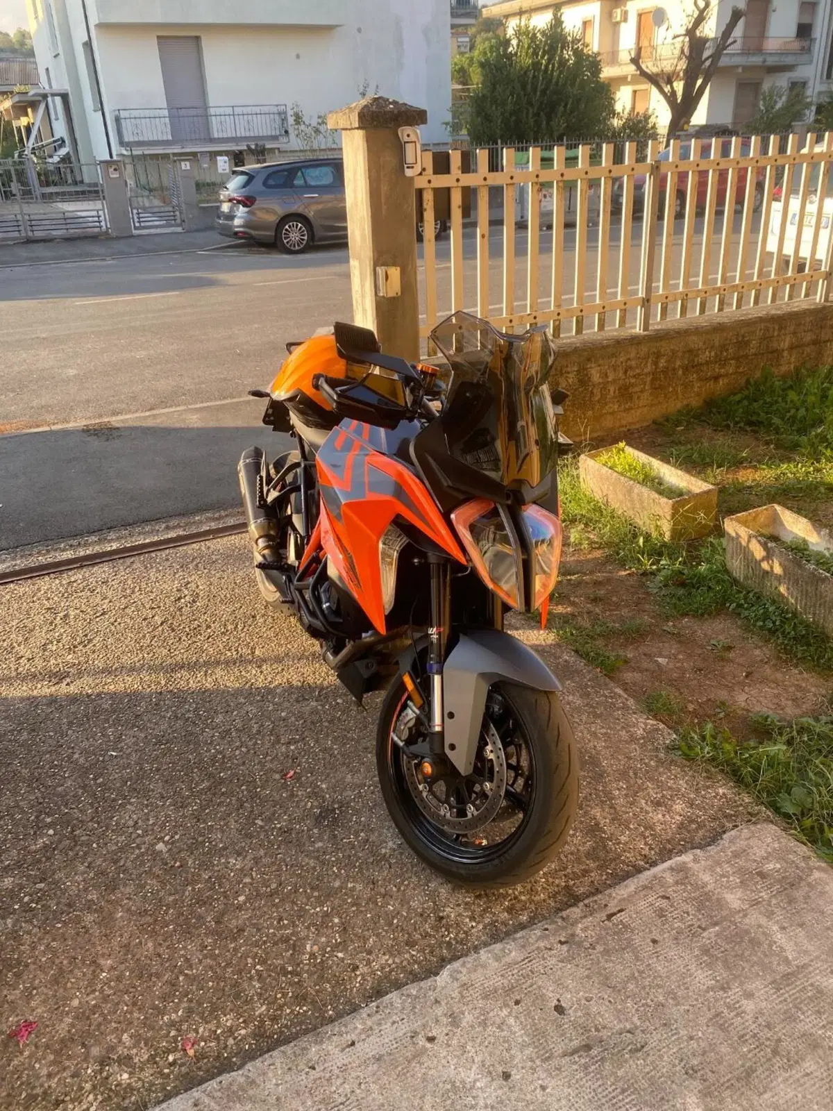 KTM 1290 Super Duke GT (2021 - 25) (8)