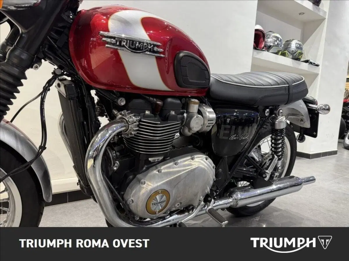 Triumph Bonneville T120 Elvis (2024 - 26) (12)