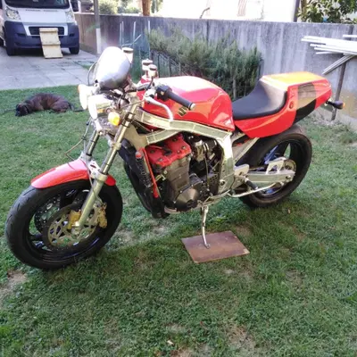 Suzuki gsxr1100 d'epoca