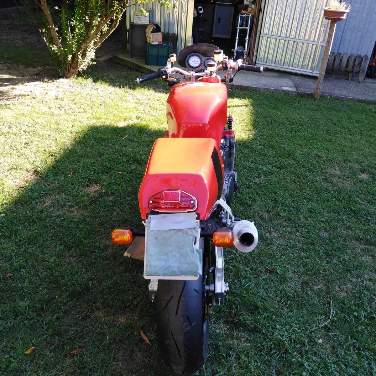 Suzuki gsxr1100 (2)