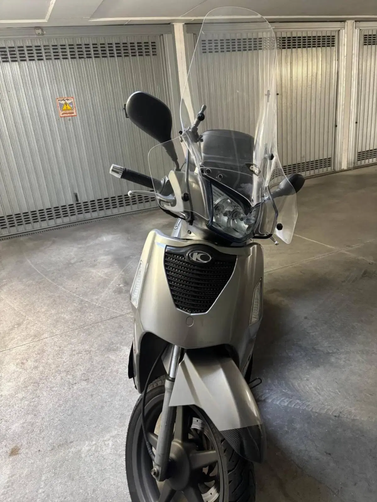 Kymco People 200i GT (2010 - 17) (5)