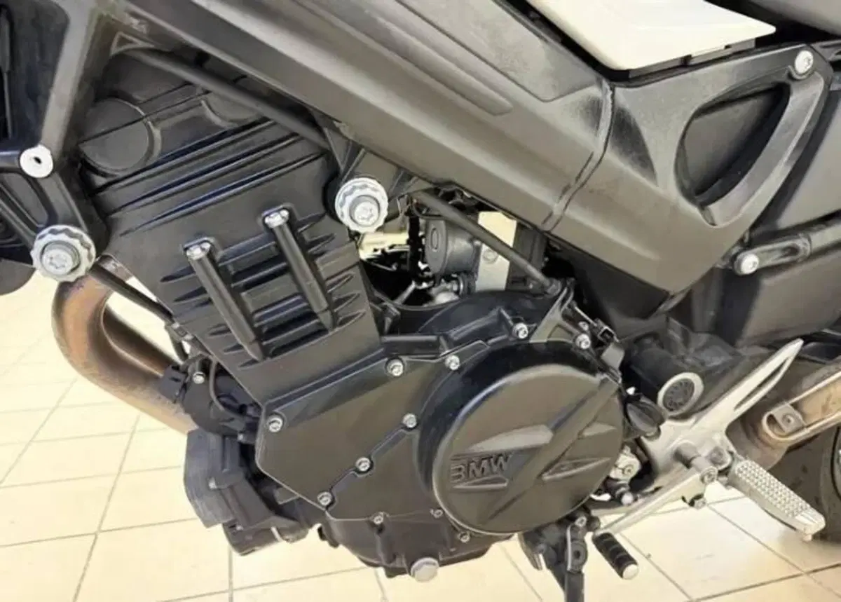 Bmw F 800 R (2009 - 11) (3)