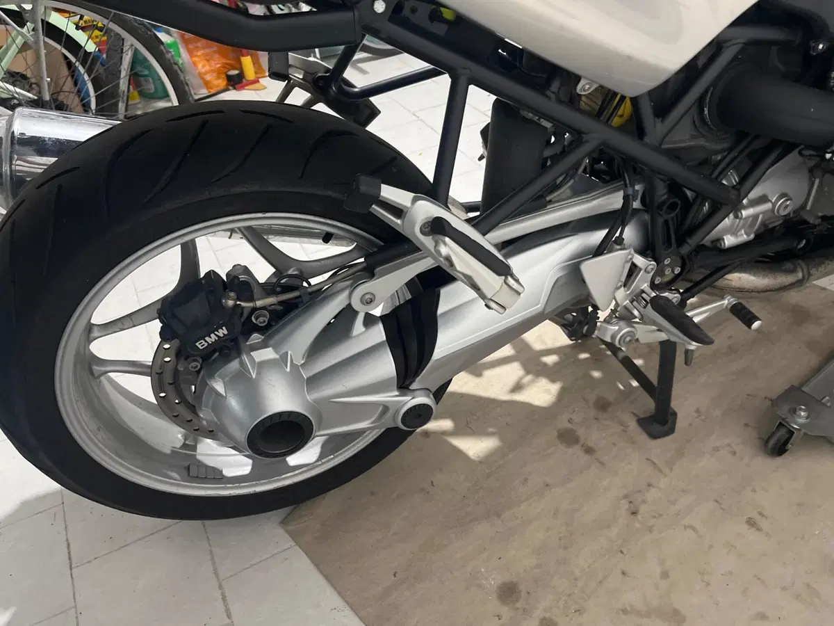 Bmw R 1200 R (2006 - 11) (4)